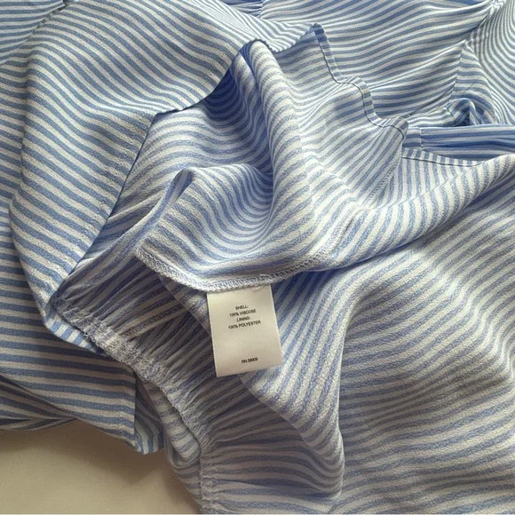 A Loves A Pinstripe Print B Tiered Waistless Midi Shirt Dress Size Medium - Picture 10 of 11